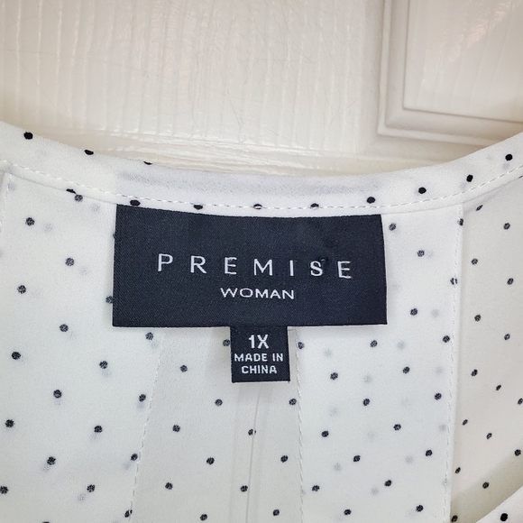 Premise White Polka Dot Blouse 1X - Picture 5 of 7